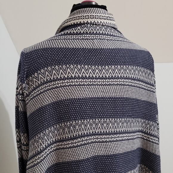 Charming Charlie Aztec Print Fringe Open Cardigan Medium - Picture 3 of 10